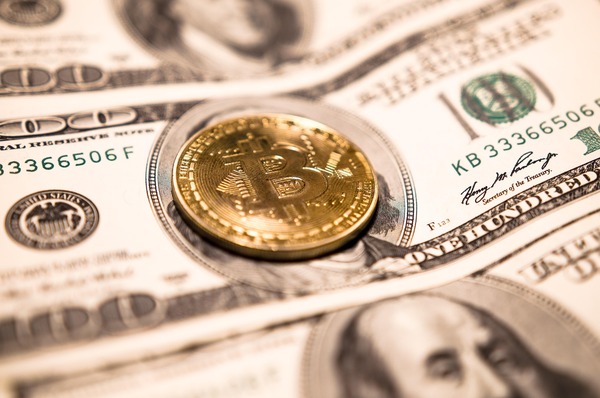 Bitcoin coin representing blockchain token identity verification
